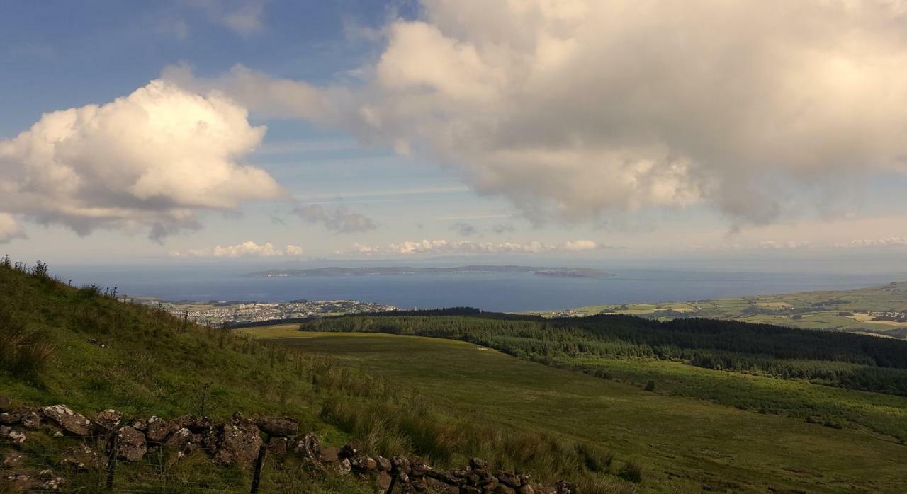 Glen Haven Bed&Breakfast Ballycastle Buitenkant foto