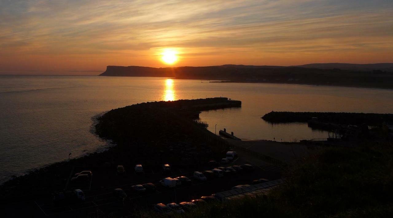 Glen Haven Bed&Breakfast Ballycastle Buitenkant foto