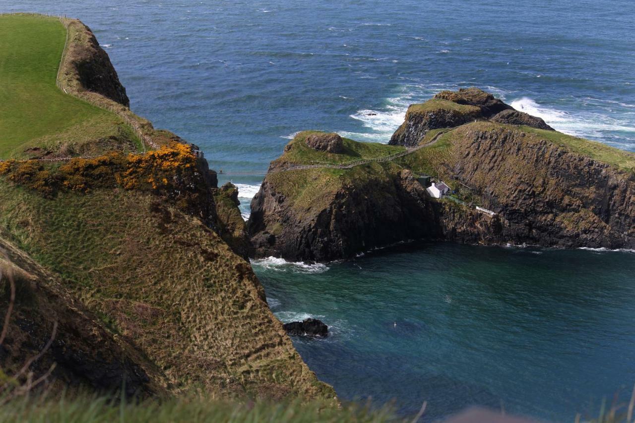 Glen Haven Bed&Breakfast Ballycastle Buitenkant foto