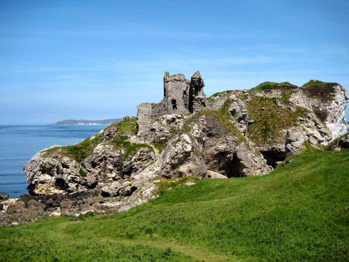 Glen Haven Bed&Breakfast Ballycastle Buitenkant foto